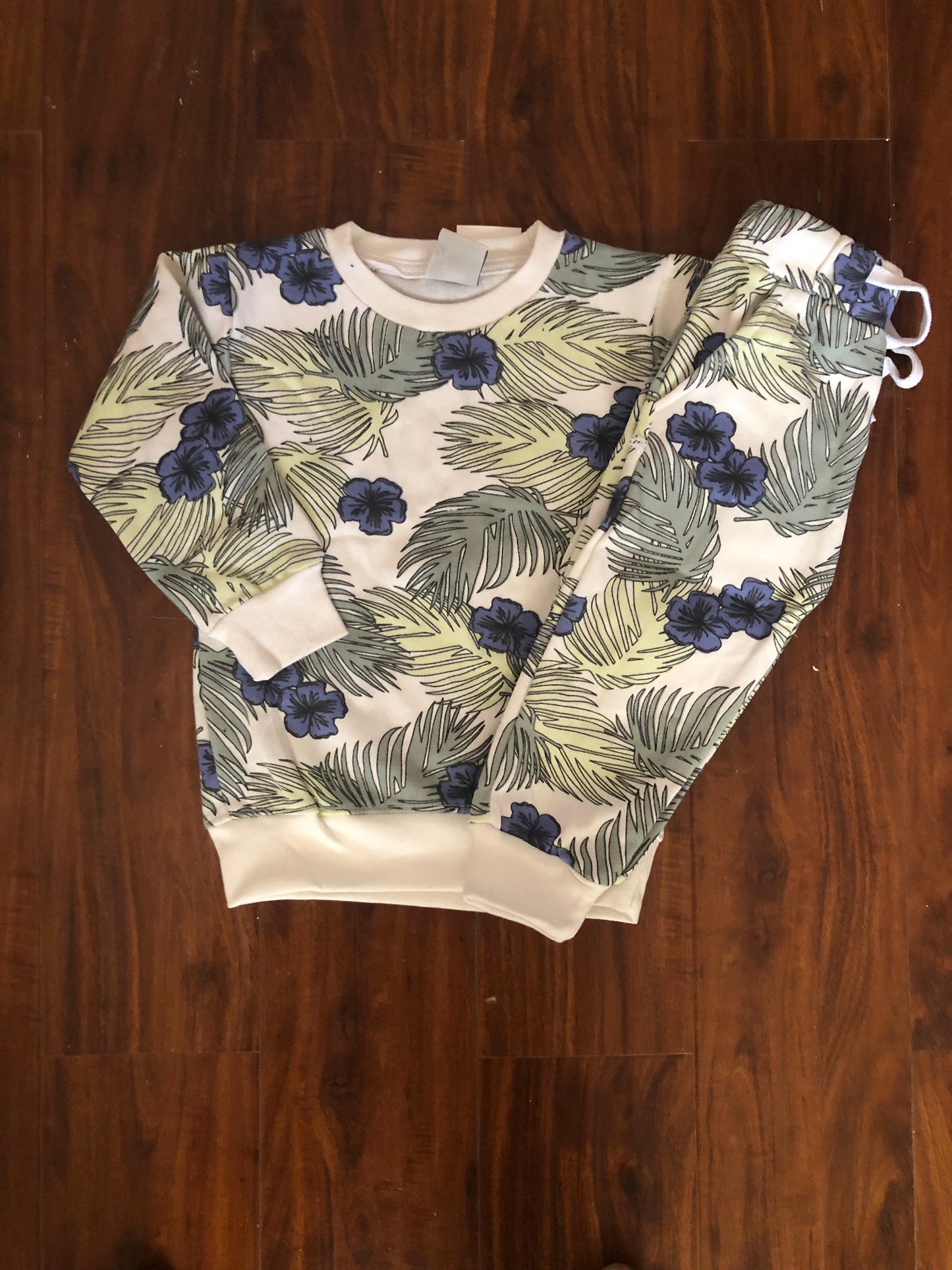 Leave and Flowers Tracksuit