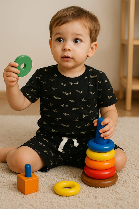 Black printed T-shirt and shorts set for kids