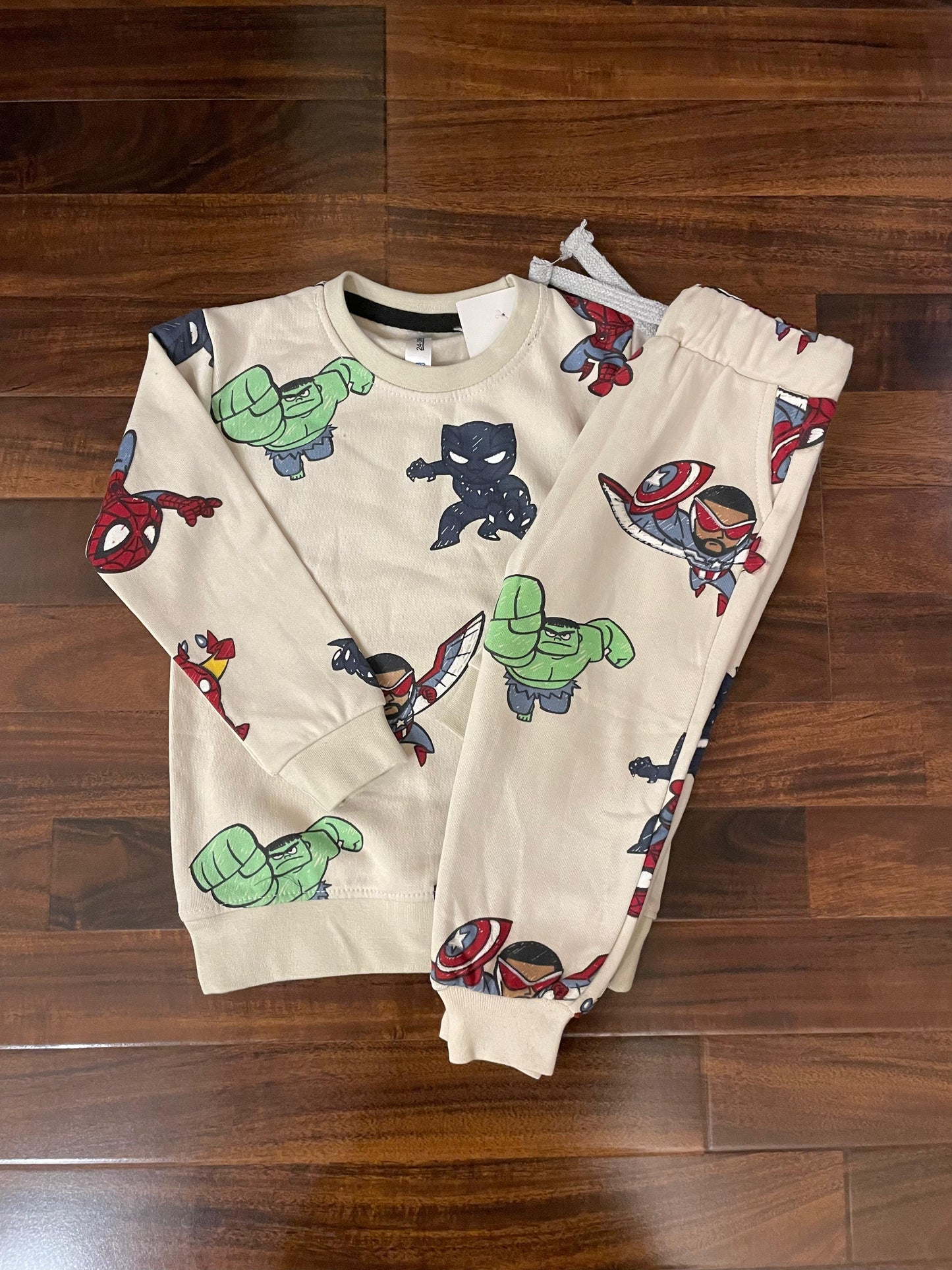 Superheros tracksuit for kids