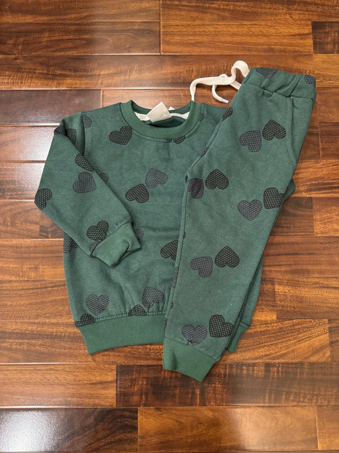Dark green with black hearts tracksuit for kids