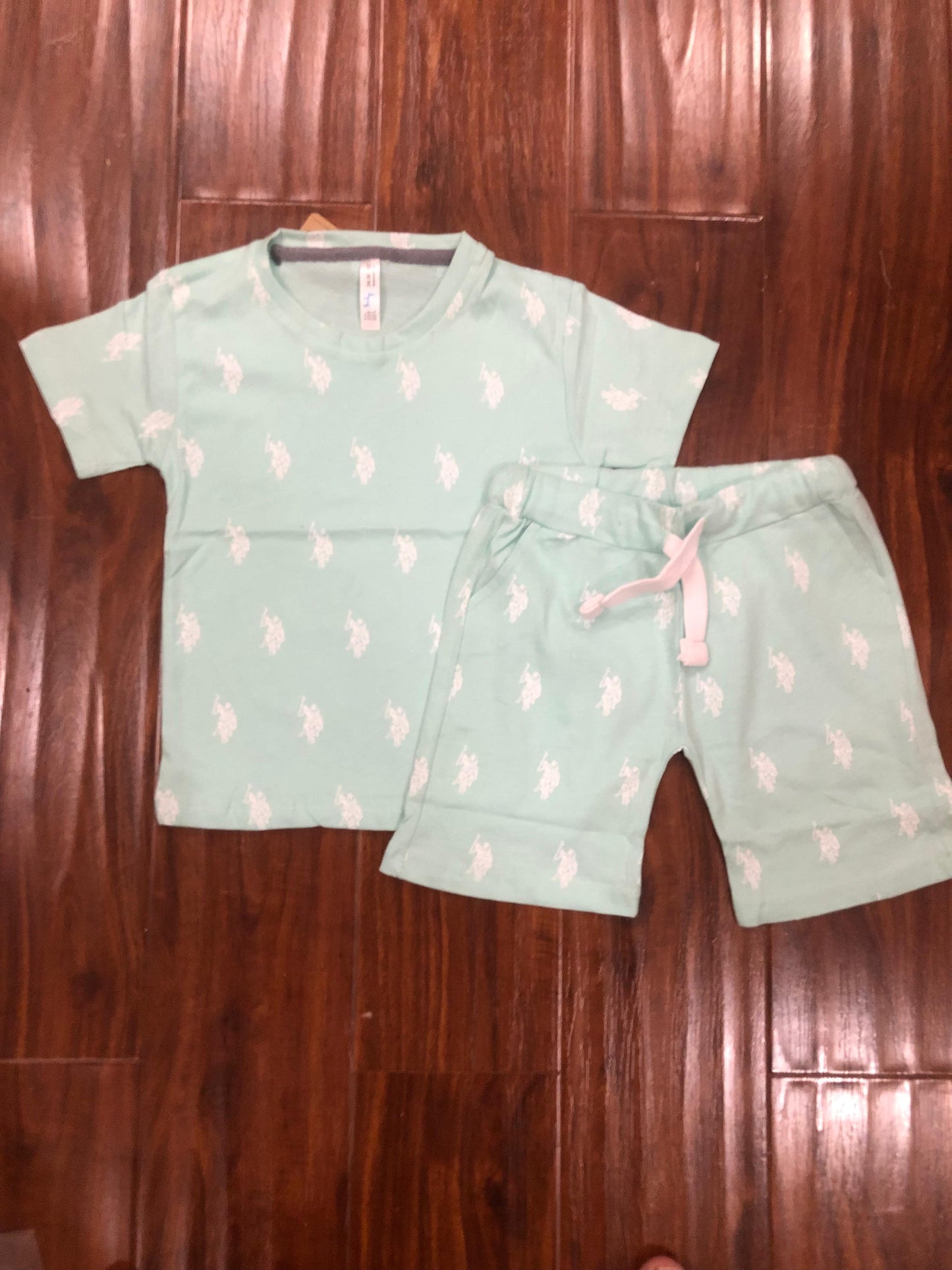 Polos T-shirt and shorts set for kids