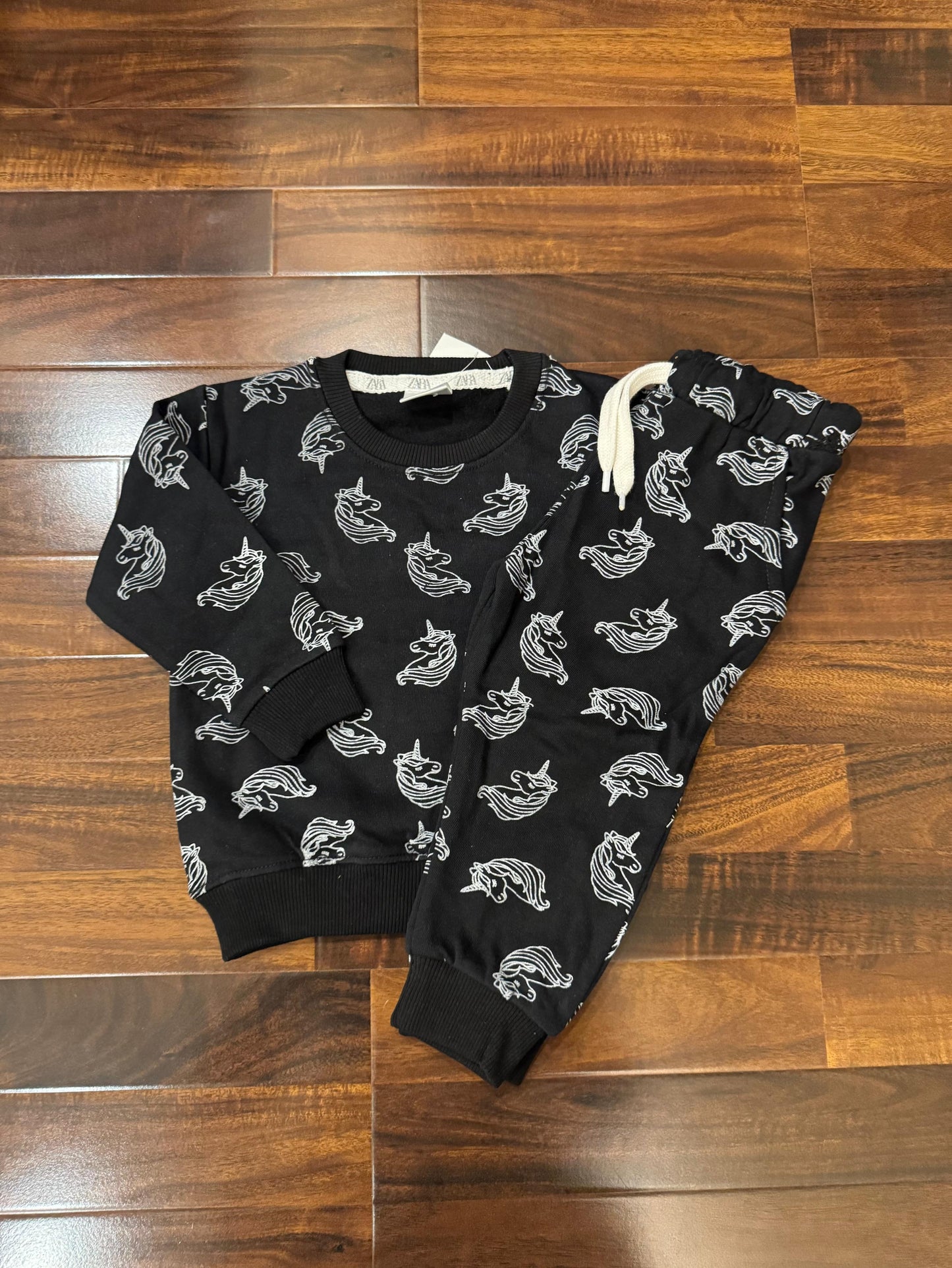 White on black unicorns tracksuit for kids