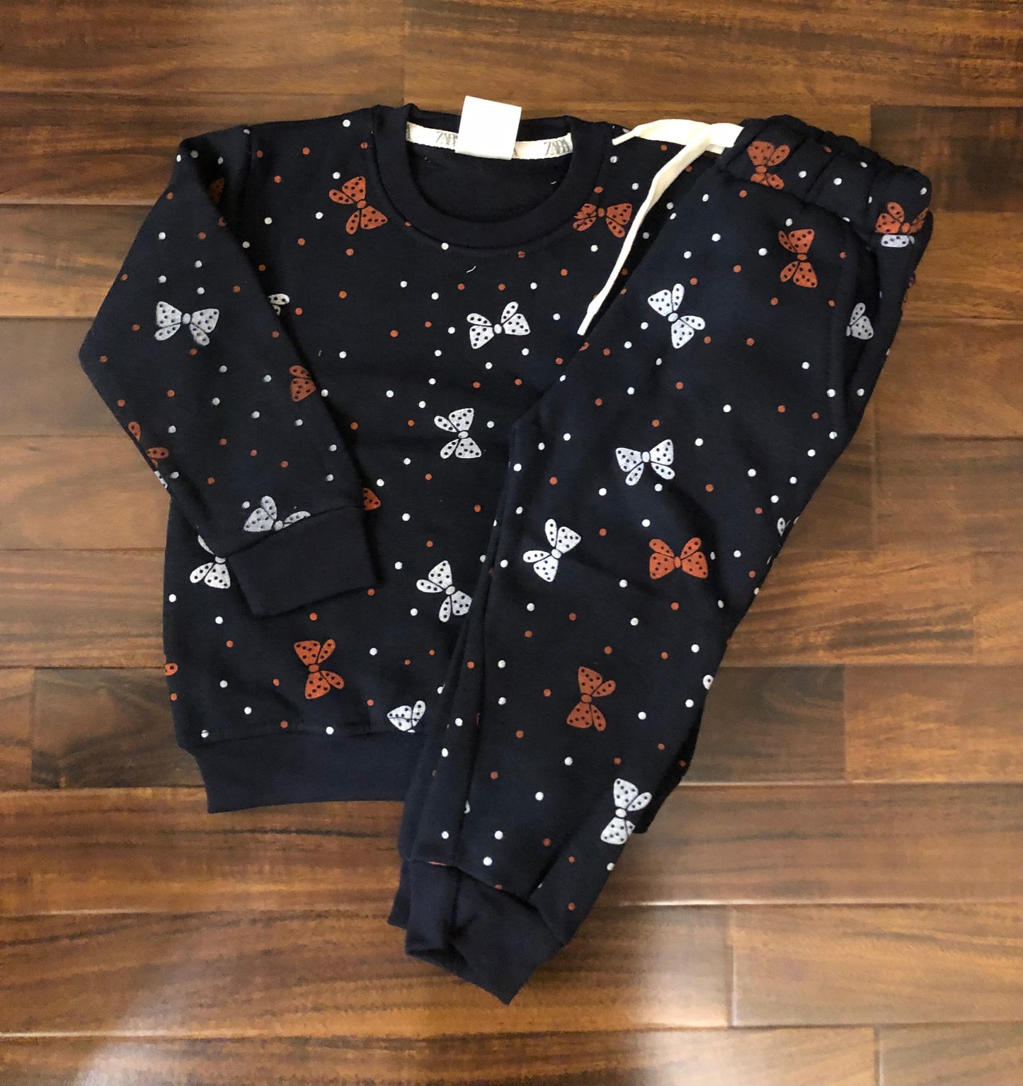 Blue bows tracksuit for kids