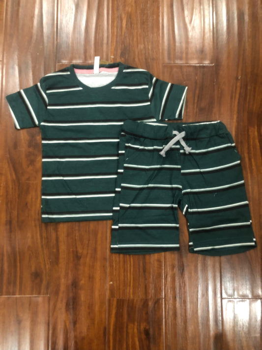 Green stripes T-shirt and shorts set for kids
