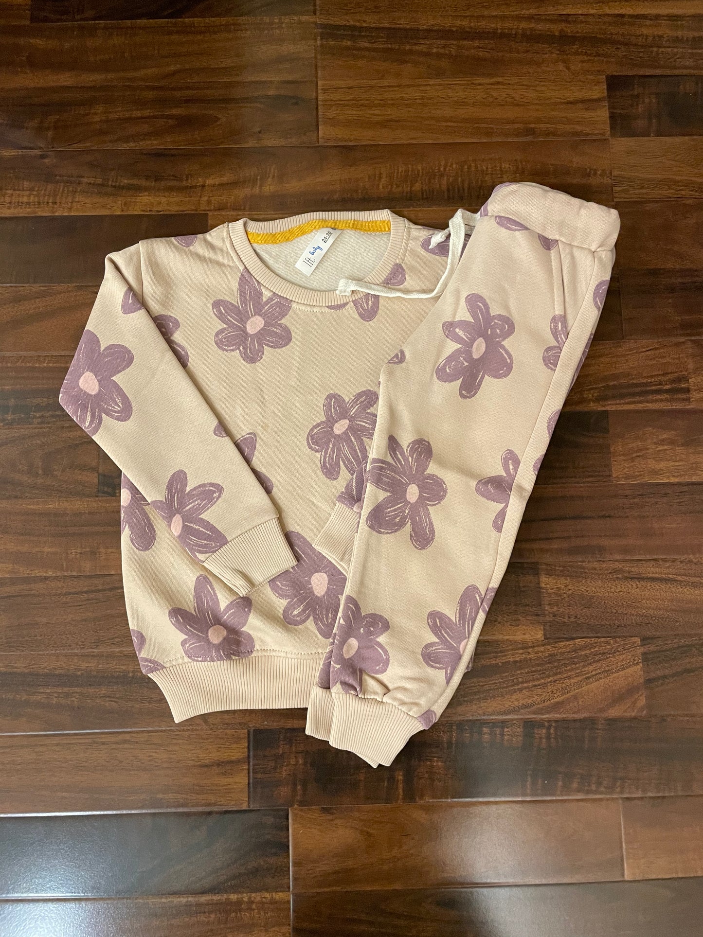 Skin floral tracksuit for kids