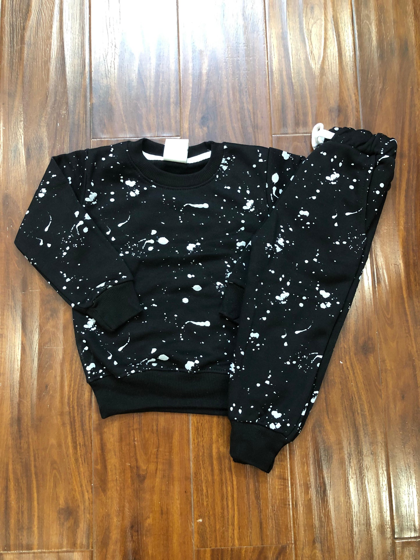 Black splash tracksuit