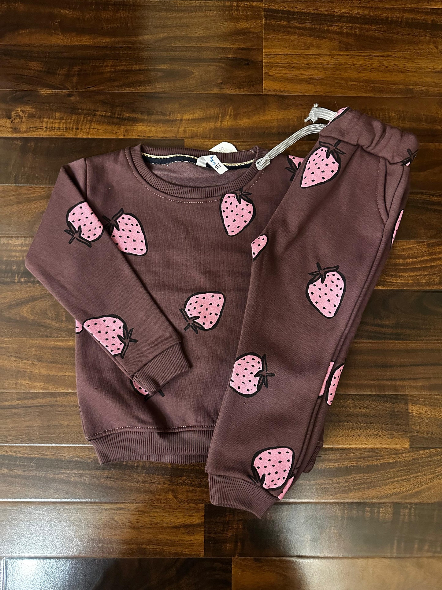 Brown strawberries Tracksuit for kids