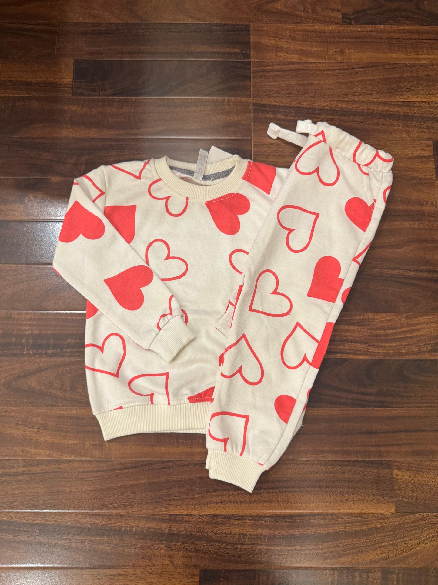 Red hearts Tracksuit for kids